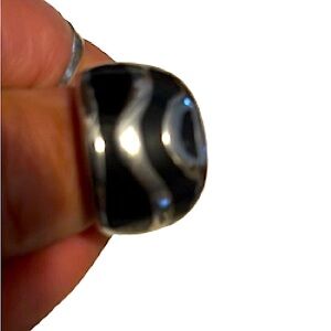 Size 8 Stainless Steel Black Adult Resin Wave Pattern Deco Style Ring